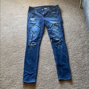 American eagle mid rise ripped jeans